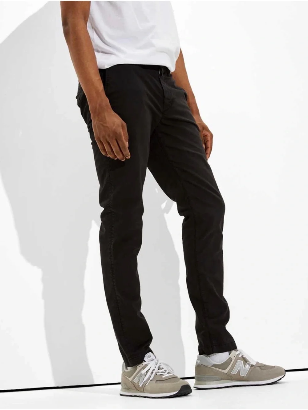 Men's Black Slim Fir Flex AMERICAN EAGLE AE CHINO KHAKIS PANTS 30x32 - Picture 2 of 3